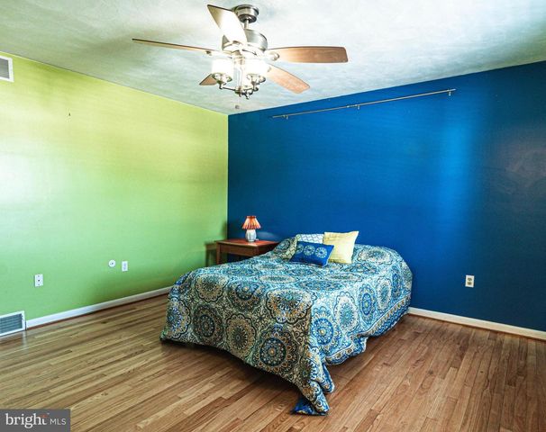 104 JUNIPER DR, Mechanicsburg, PA 17055