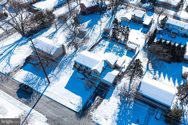 104 JUNIPER DR, Mechanicsburg, PA 17055