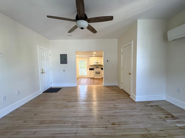 55 Central Street 2R, Stoneham, MA 02180