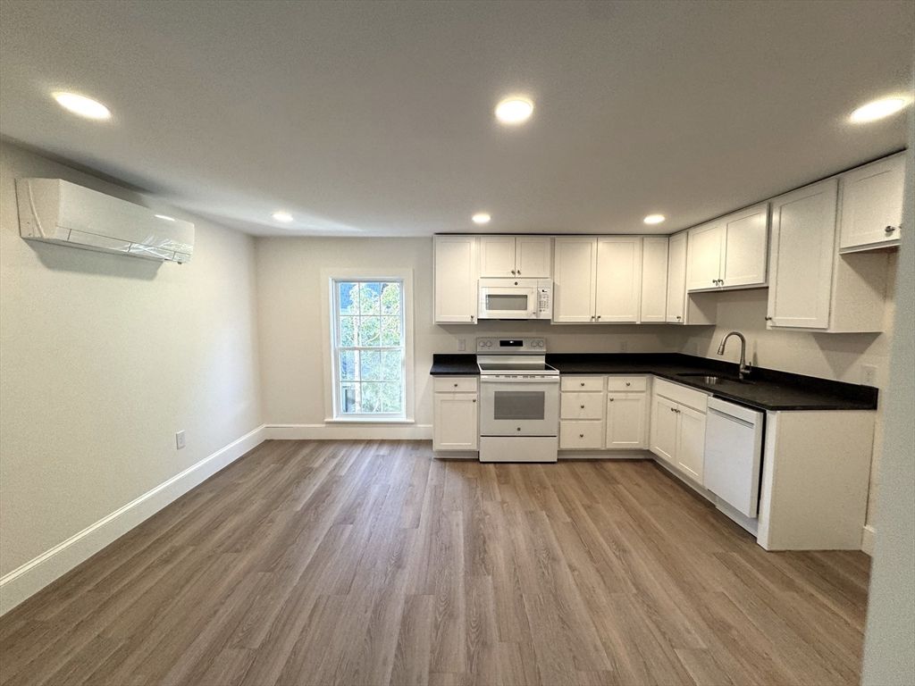 55 Central Street 2R, Stoneham, MA 02180