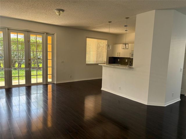 1146 Areca Way 0, Weston, FL 33327