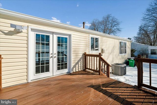 12705 WINDBROOK DR, Clinton, MD 20735