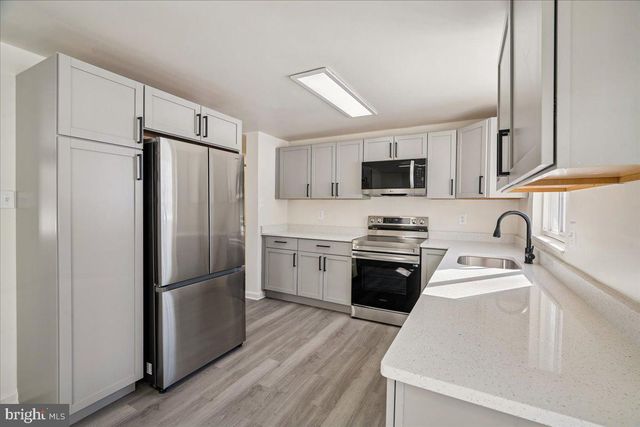 12705 WINDBROOK DR, Clinton, MD 20735