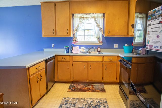 7006 E Fox Court, Panama City, FL 32404