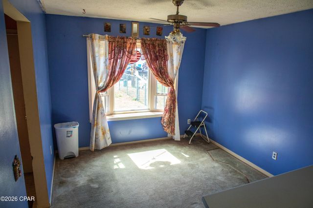 7006 E Fox Court, Panama City, FL 32404