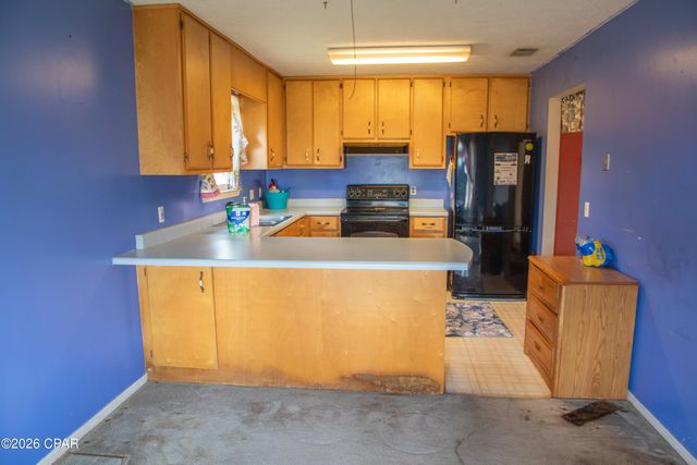 7006 E Fox Court, Panama City, FL 32404