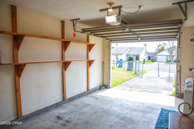 7006 E Fox Court, Panama City, FL 32404