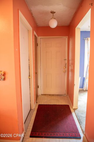 7006 E Fox Court, Panama City, FL 32404