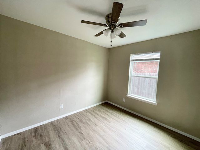 1624 Roy Street, Gainesville, TX 76240