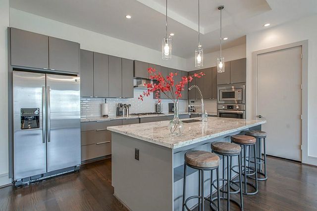 2516 Pease Street, Houston, TX 77003