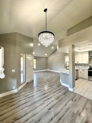 33 Vassar Aisle 21, Irvine, CA 92612