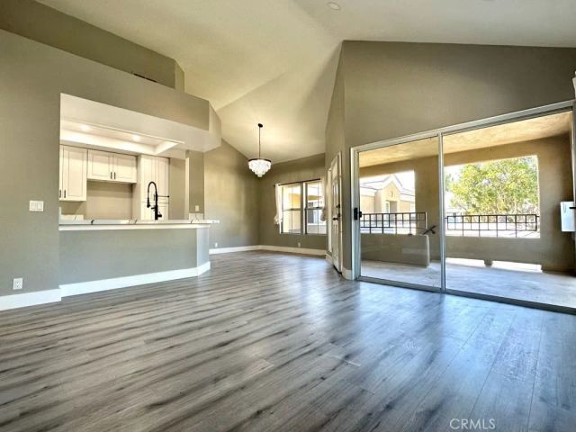 33 Vassar Aisle 21, Irvine, CA 92612