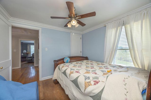 425 Elizaville Avenue, Flemingsburg, KY 41041