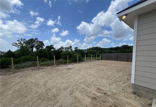 1388 Kingsgate Drive, Bryan, TX 77807