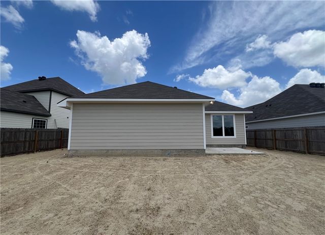 1388 Kingsgate Drive, Bryan, TX 77807