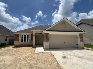 1388 Kingsgate Drive, Bryan, TX 77807