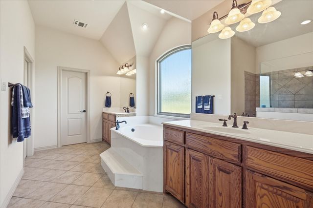 1414 Rio Viento, Fort Worth, TX 76135