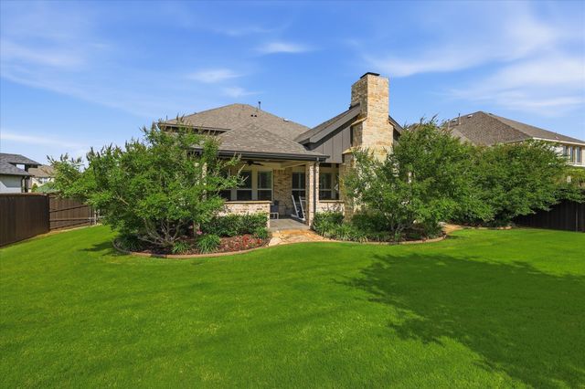 105 Big Sky Circle, Northlake, TX 76226