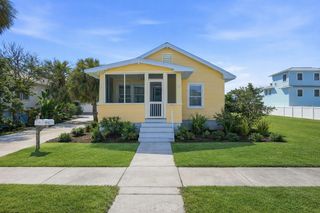 104 18TH AVENUE, St Pete Beach, FL 33706