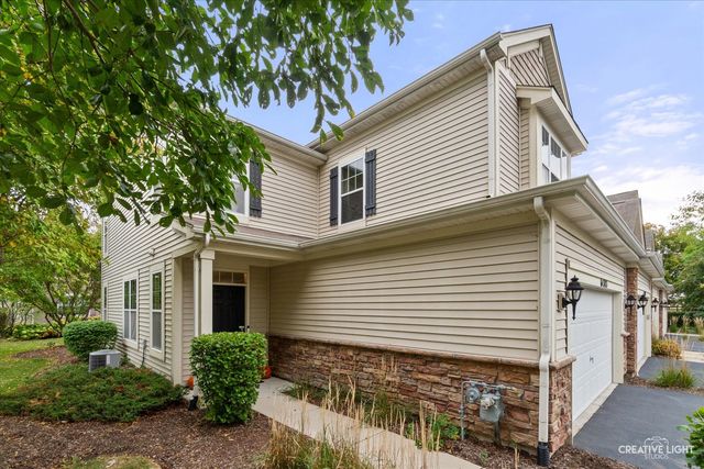 6N307 Whitmore Circle A, St. Charles, IL 60174