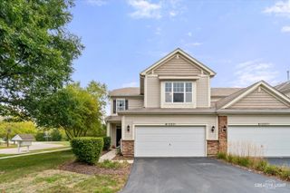 6N307 Whitmore Circle A, St. Charles, IL 60174