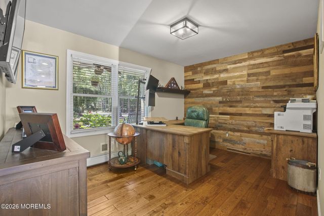 45 Pineoaka Road, Jackson, NJ 08527