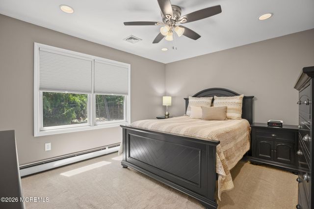 45 Pineoaka Road, Jackson, NJ 08527