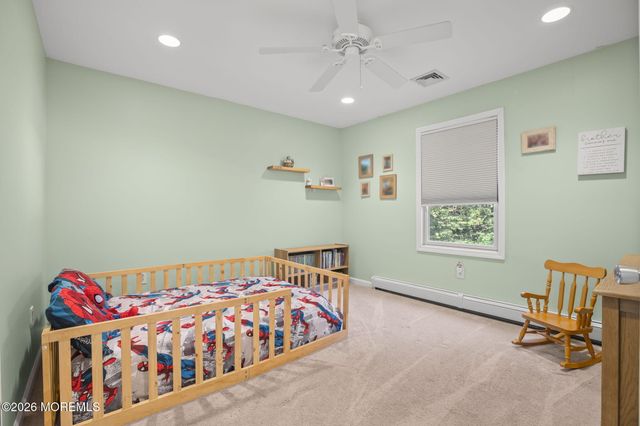 45 Pineoaka Road, Jackson, NJ 08527