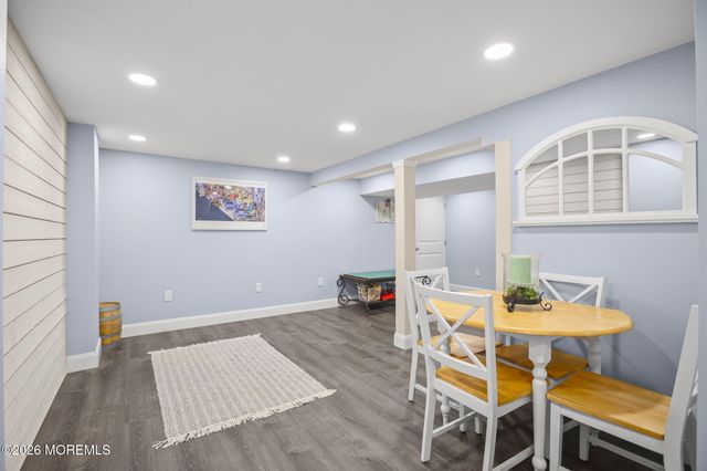 45 Pineoaka Road, Jackson, NJ 08527