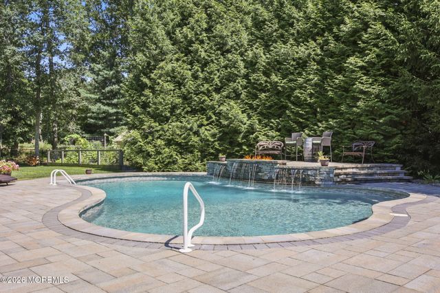 45 Pineoaka Road, Jackson, NJ 08527