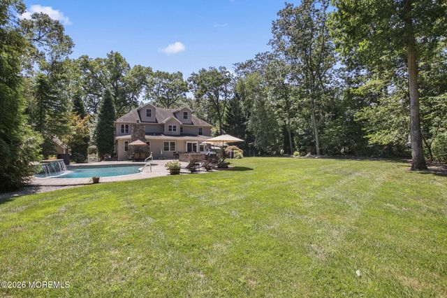 45 Pineoaka Road, Jackson, NJ 08527