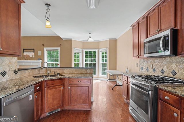 2871 Weatherstone Circle SE, Conyers, GA 30094