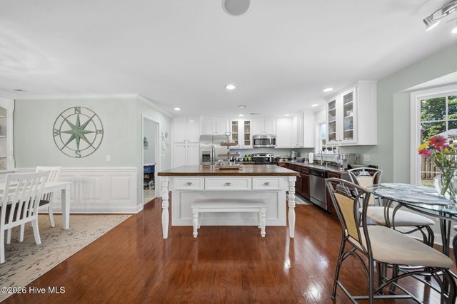 8536 Old Forest Drive NE, Leland, NC 28451
