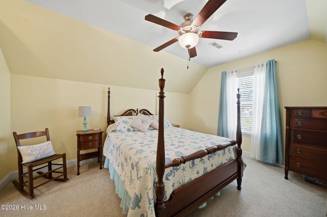 8536 Old Forest Drive NE, Leland, NC 28451