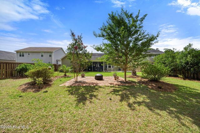 8536 Old Forest Drive NE, Leland, NC 28451