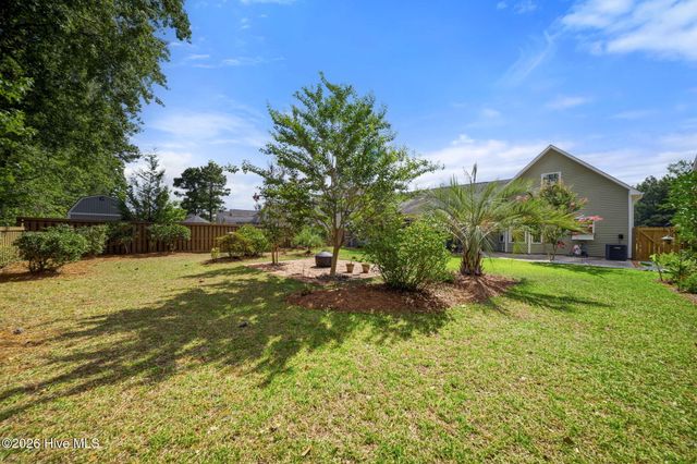 8536 Old Forest Drive NE, Leland, NC 28451