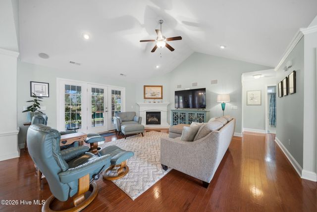 8536 Old Forest Drive NE, Leland, NC 28451