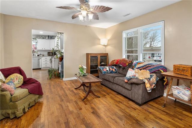 603 S New York Street, Sedalia, MO 65301