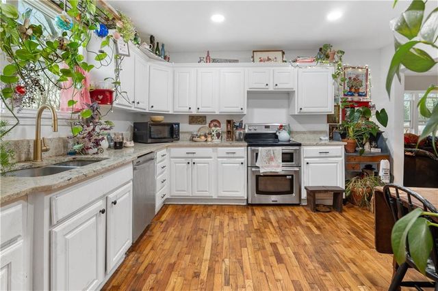 603 S New York Street, Sedalia, MO 65301