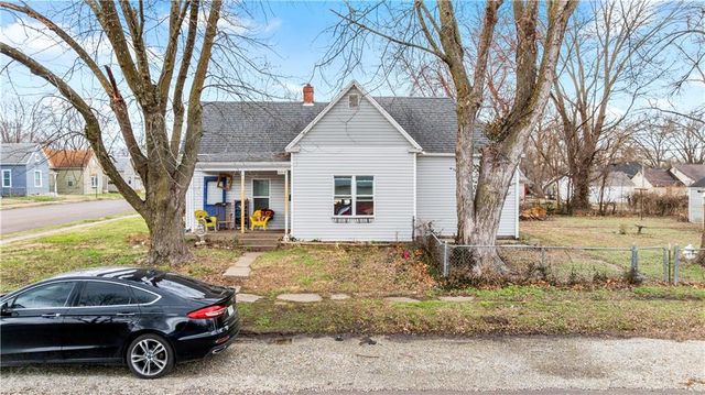 603 S New York Street, Sedalia, MO 65301