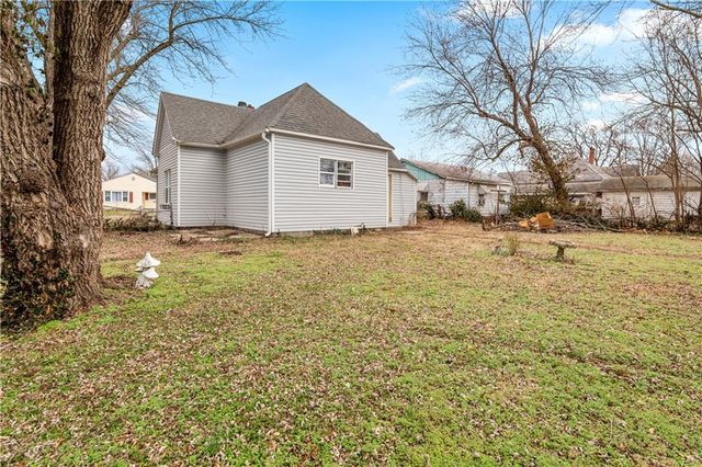 603 S New York Street, Sedalia, MO 65301