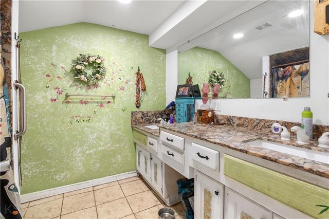 603 S New York Street, Sedalia, MO 65301