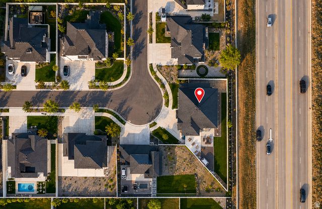 8283 S MALLARD LN, West Jordan, UT 84088