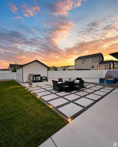 8283 S MALLARD LN, West Jordan, UT 84088