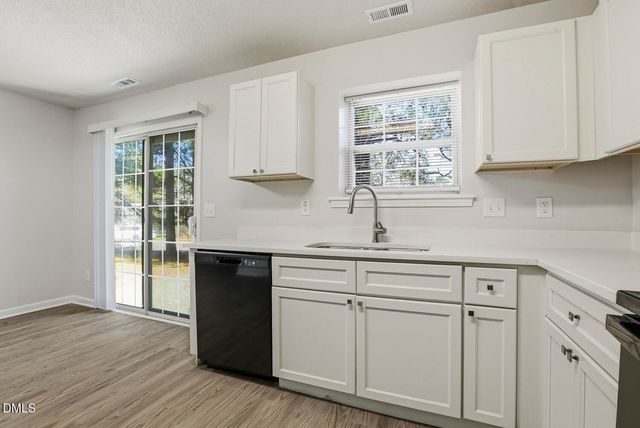 6 Cayman Court, Durham, NC 27703