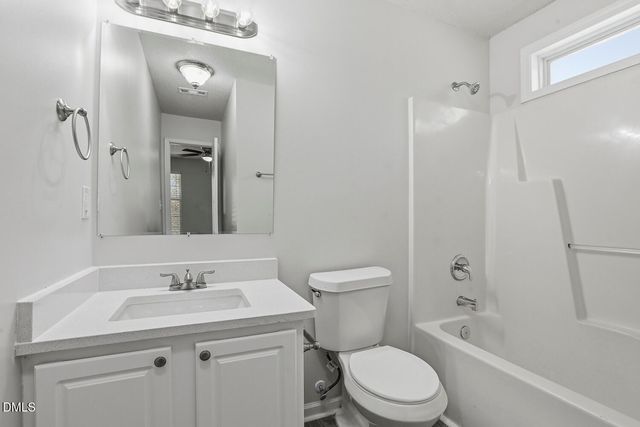 6 Cayman Court, Durham, NC 27703