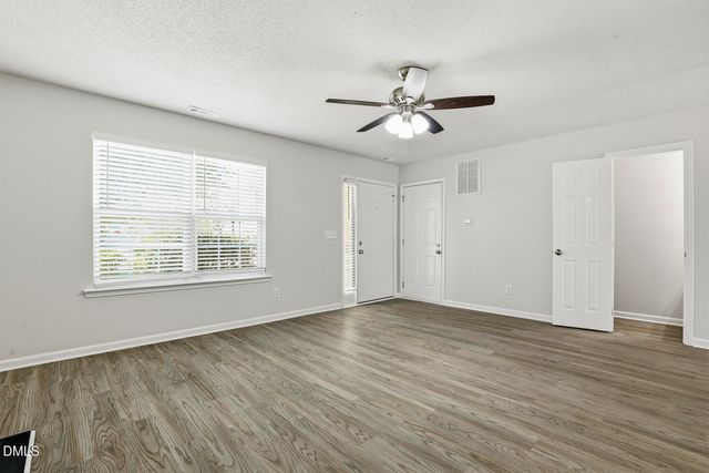 6 Cayman Court, Durham, NC 27703