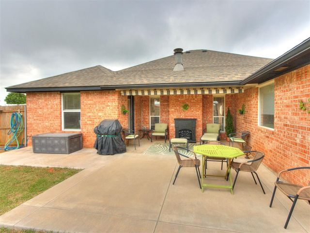 2671 NW 3rd Street, Newcastle, OK 73065