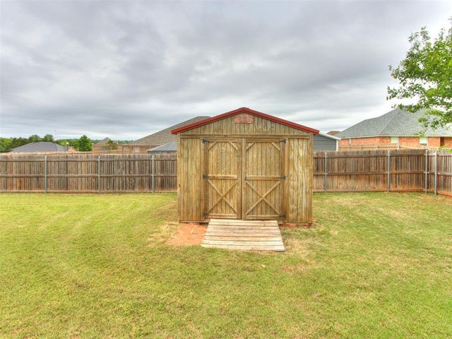 2671 NW 3rd Street, Newcastle, OK 73065