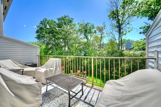527 Fincastle Lane, Fort Wright, KY 41011
